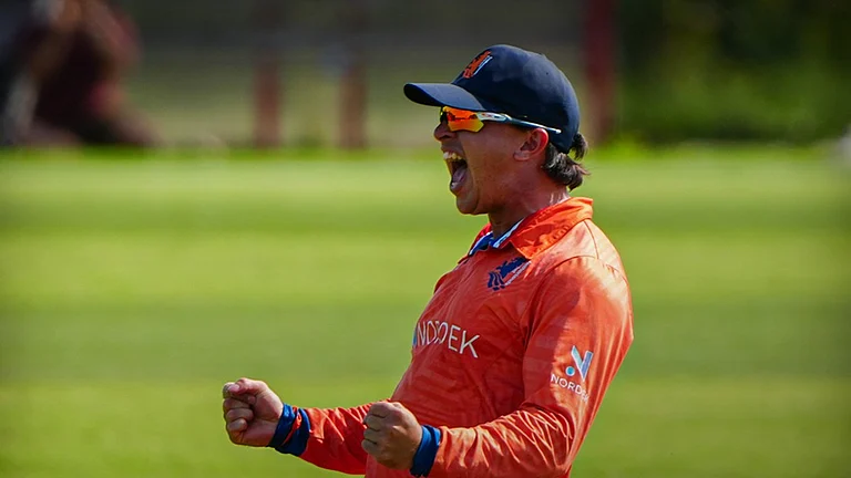 Noah Croes reaction after taking a brilliant catch. - Photo: X | Cricket Netherlands